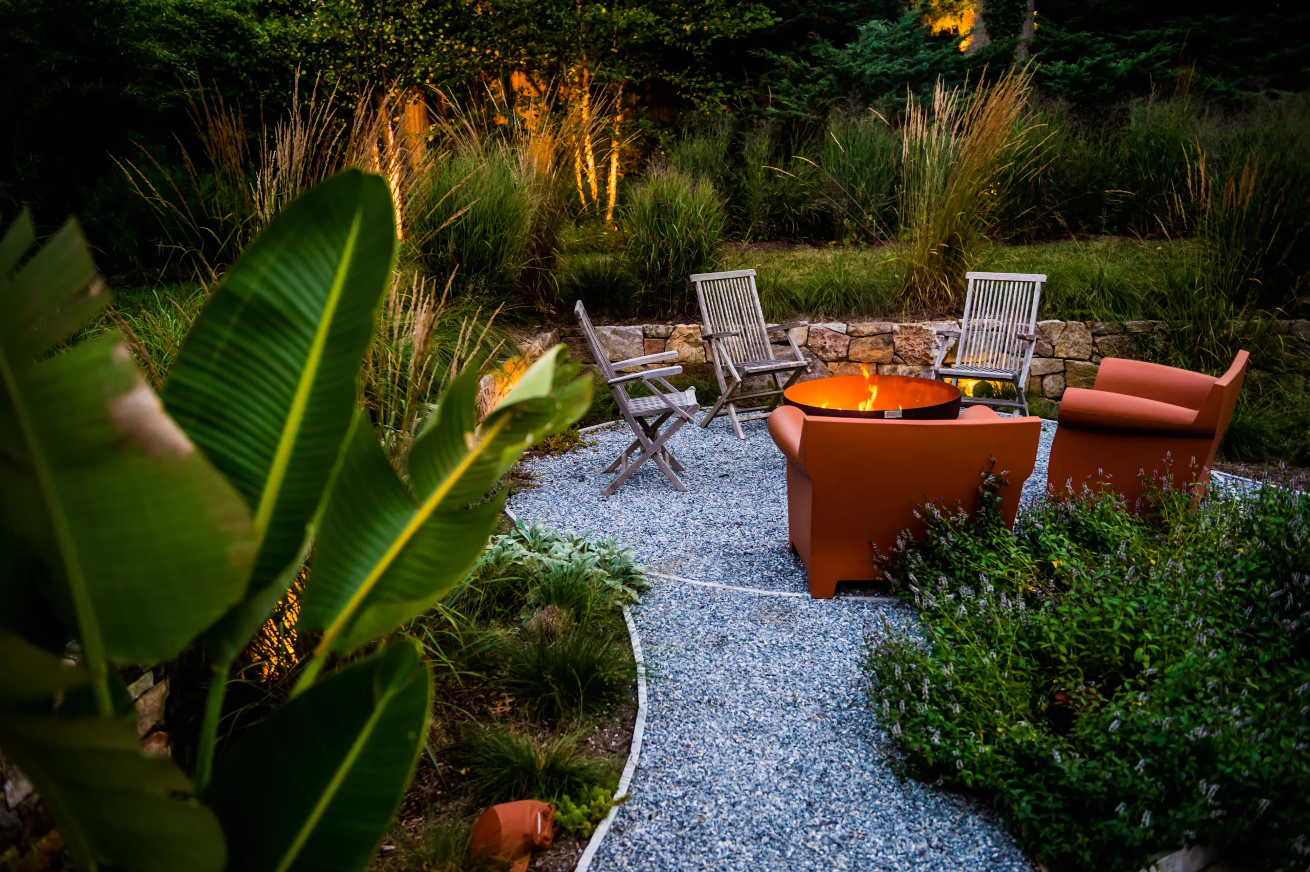 Paradise Outdoor Firepit with Gravel
